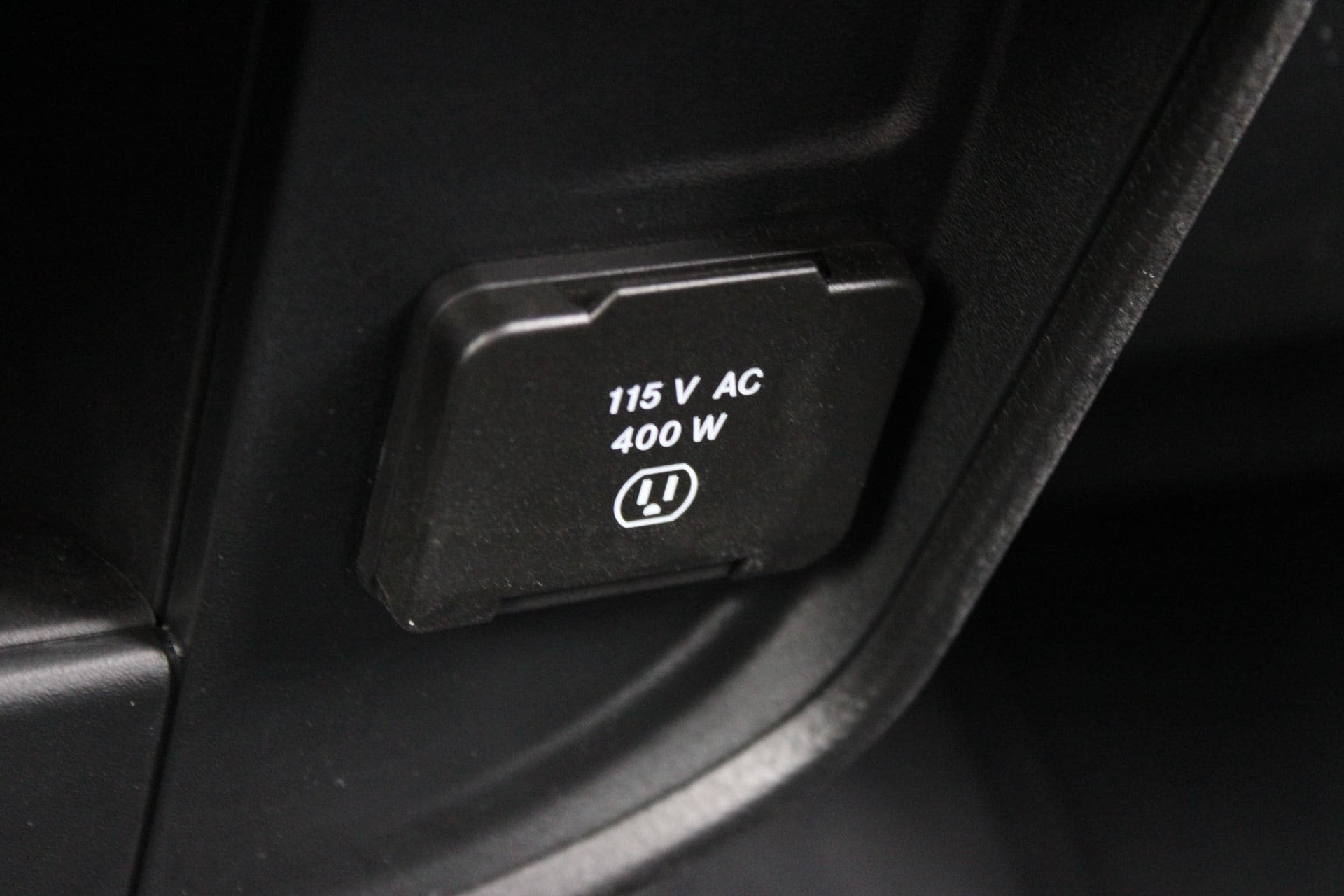 New 2026 RAM 2500 Tradesman w/ Safety Group AWD/4WD image 44