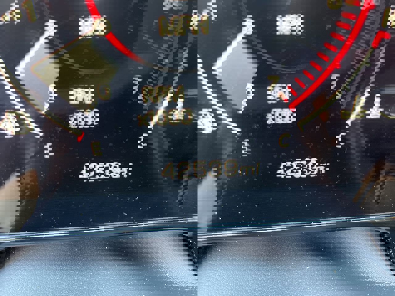 Used 2025 GMC Yukon Denali w/ Sun & Power Step Package image 12