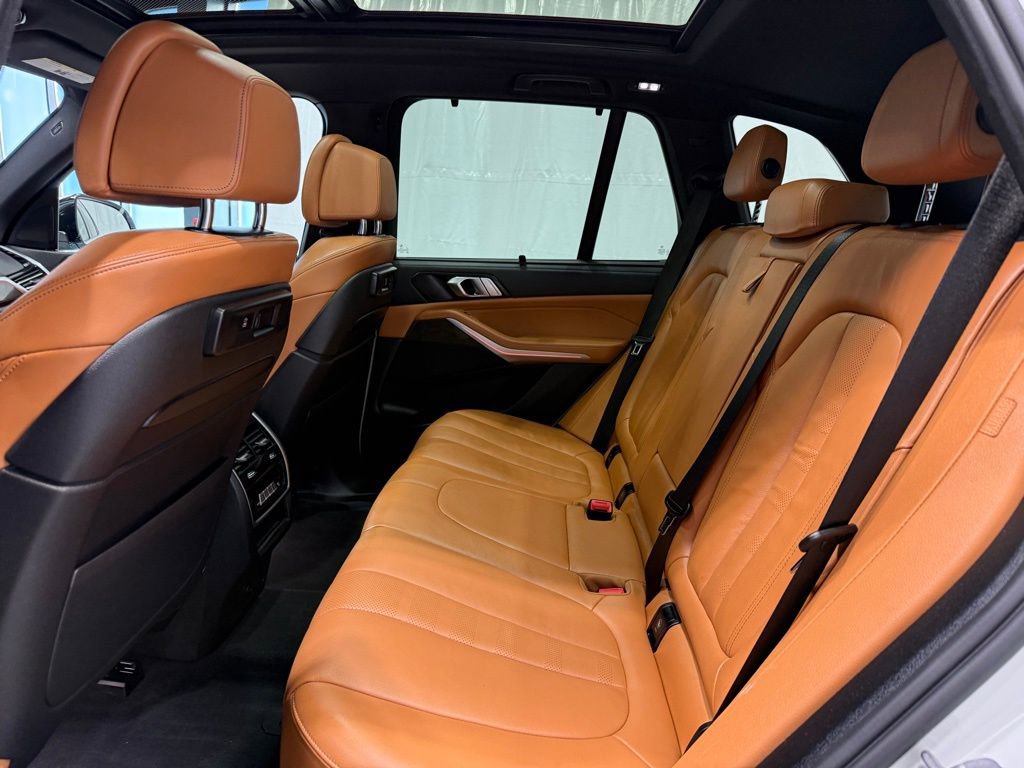 Certified 2022 BMW X5 xDrive40i w/ Executive Package image 20