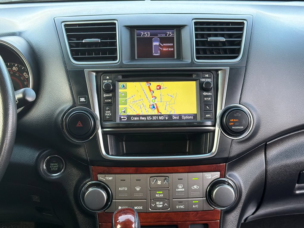 Used 2013 Toyota Highlander Limited FWD image 9