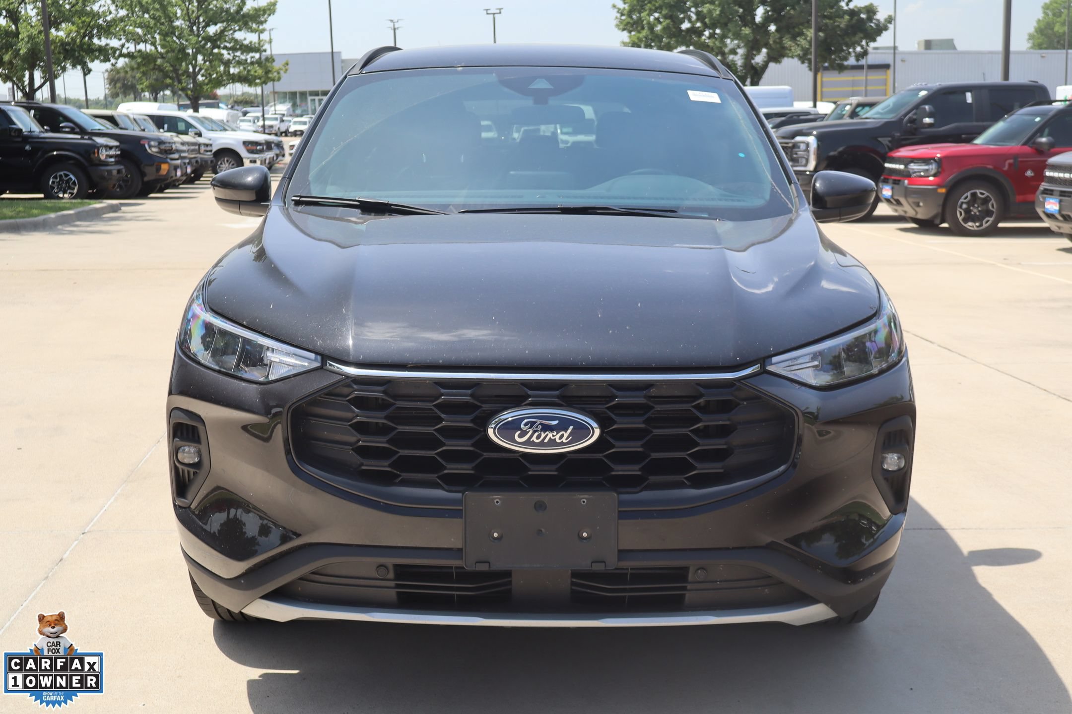 Used 2025 Ford Escape ST-Line Select AWD/4WD image 9