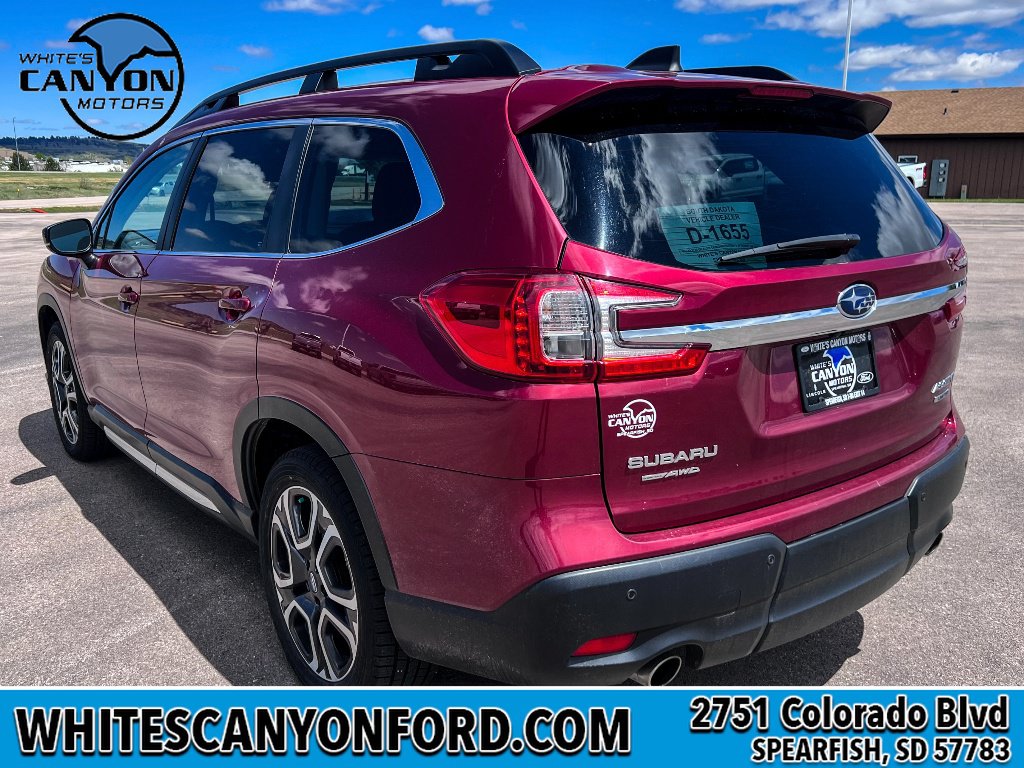 Used 2024 Subaru Ascent Limited w/ Technology Package AWD/4WD image 3