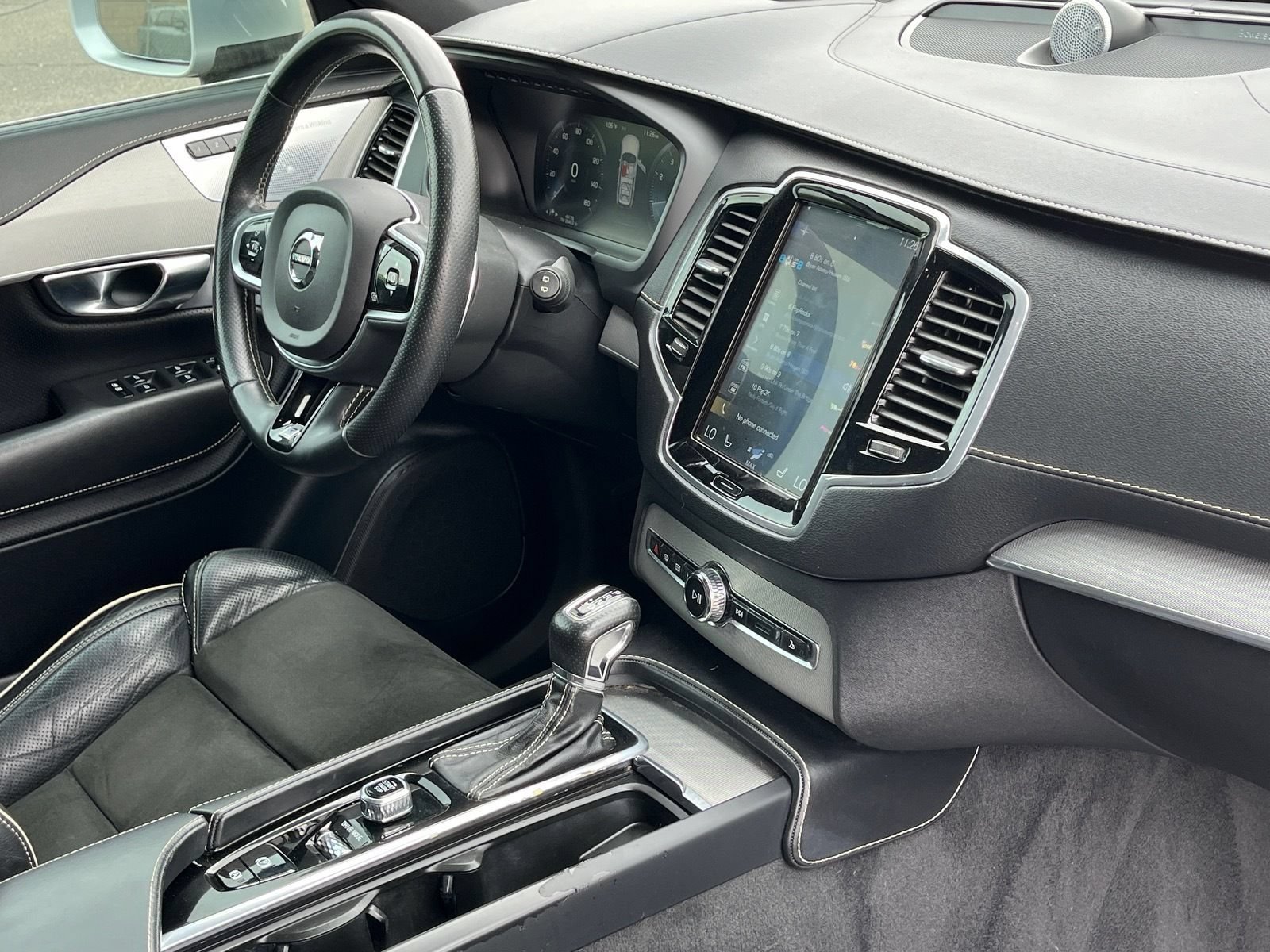 Used 2019 Volvo XC90 T6 R-Design w/ Advanced Package AWD/4WD image 9