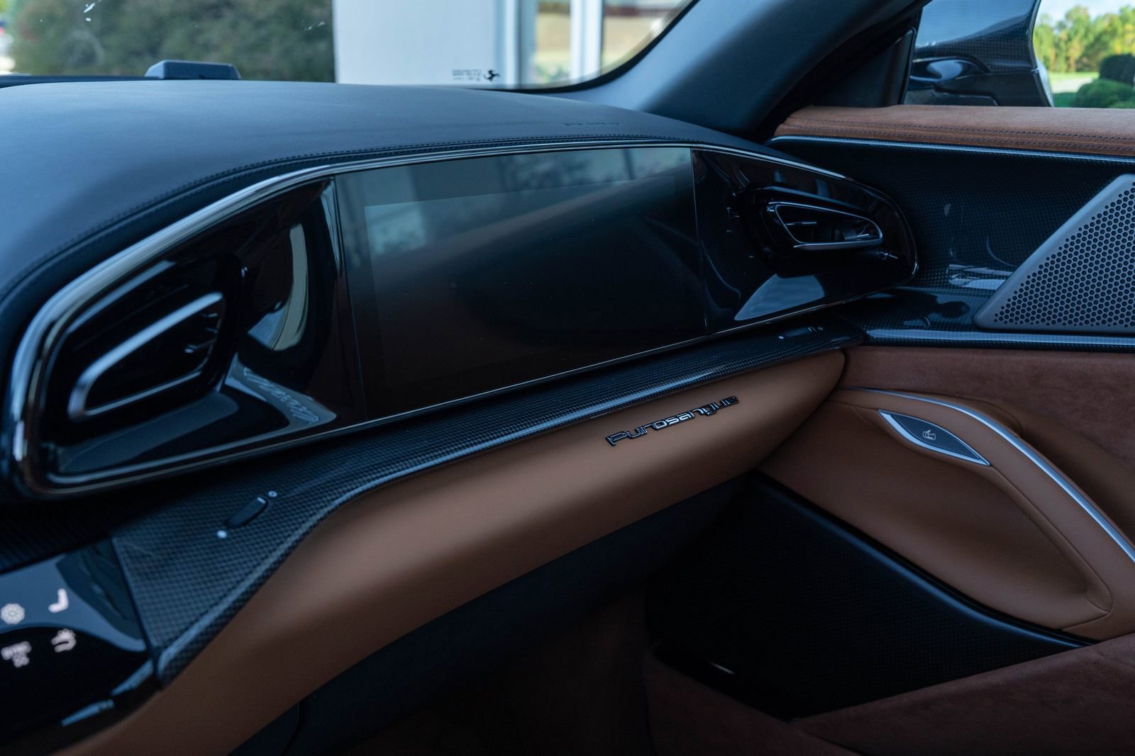 Certified 2025 Ferrari Purosangue image 43