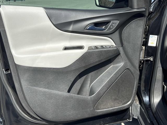 Used 2021 Chevrolet Equinox LT w/ LPO, Floor Liner Package FWD image 11