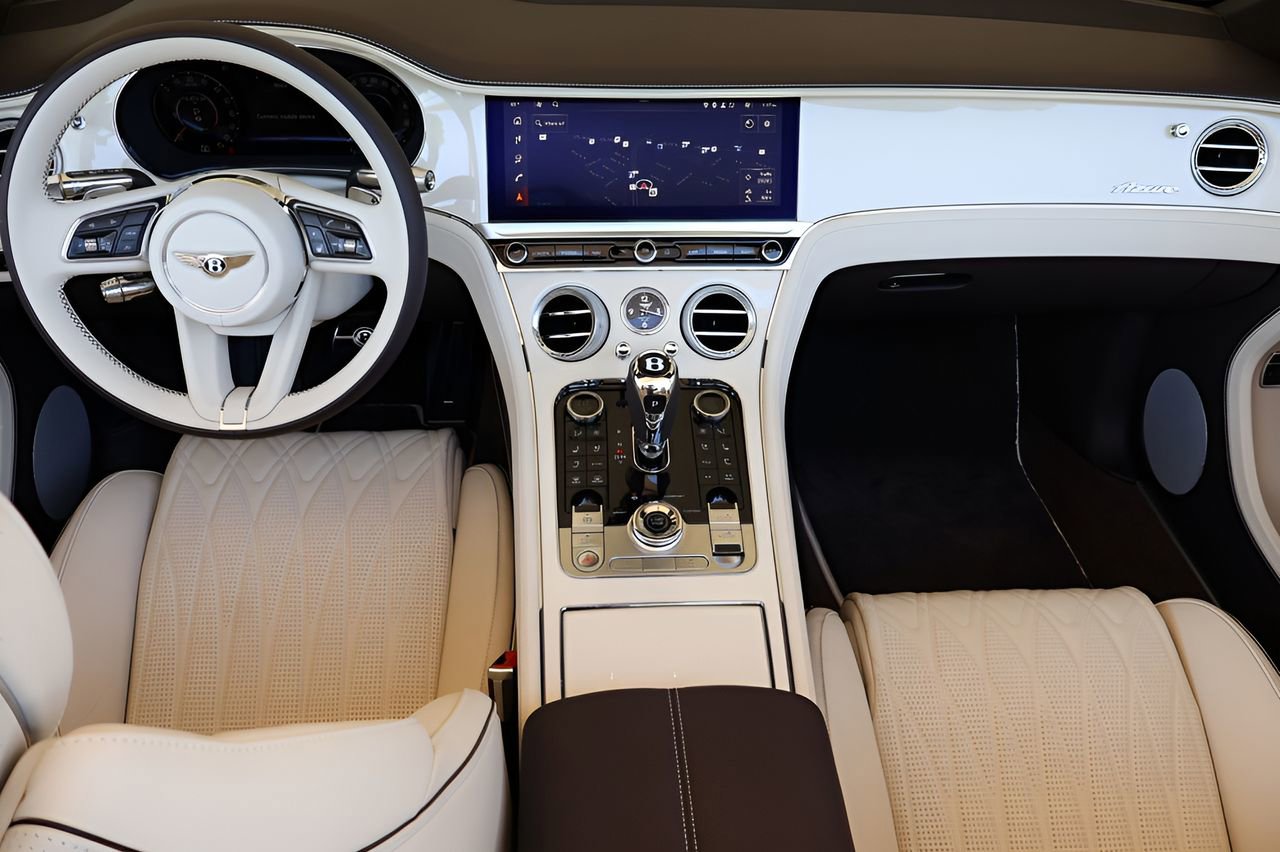New 2026 Bentley Continental GTC AWD/4WD image 4