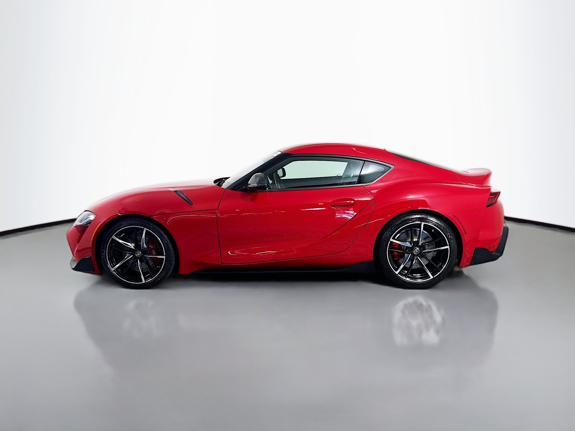 Used 2021 Toyota Supra Premium w/ Driver Assist Package RWD image 6