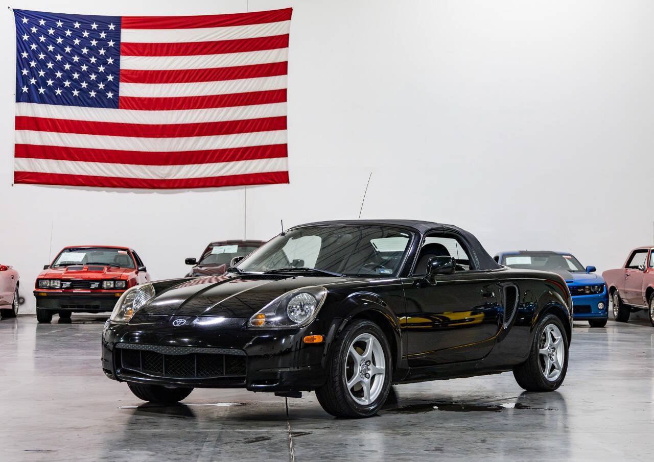 Used 2000 Toyota MR2 RWD image 18
