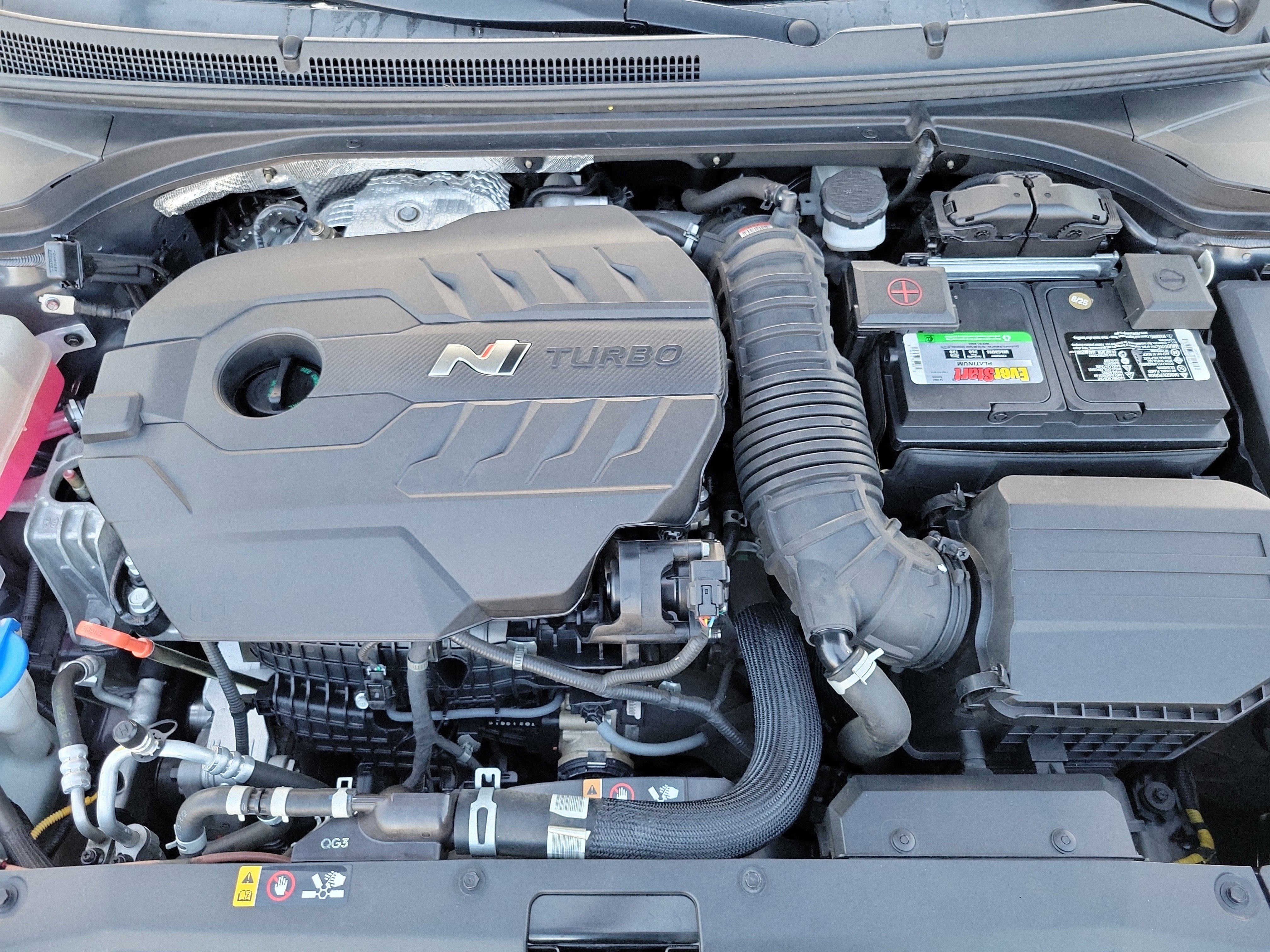 Certified 2022 Hyundai Veloster N FWD image 24