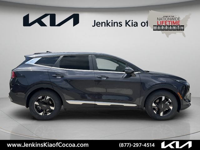 New 2026 Kia Sportage LX w/ LX Convenience Package FWD image 3