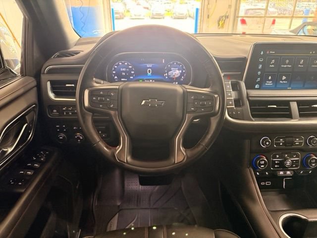 Used 2023 Chevrolet Suburban RST w/ Luxury Package AWD/4WD image 18