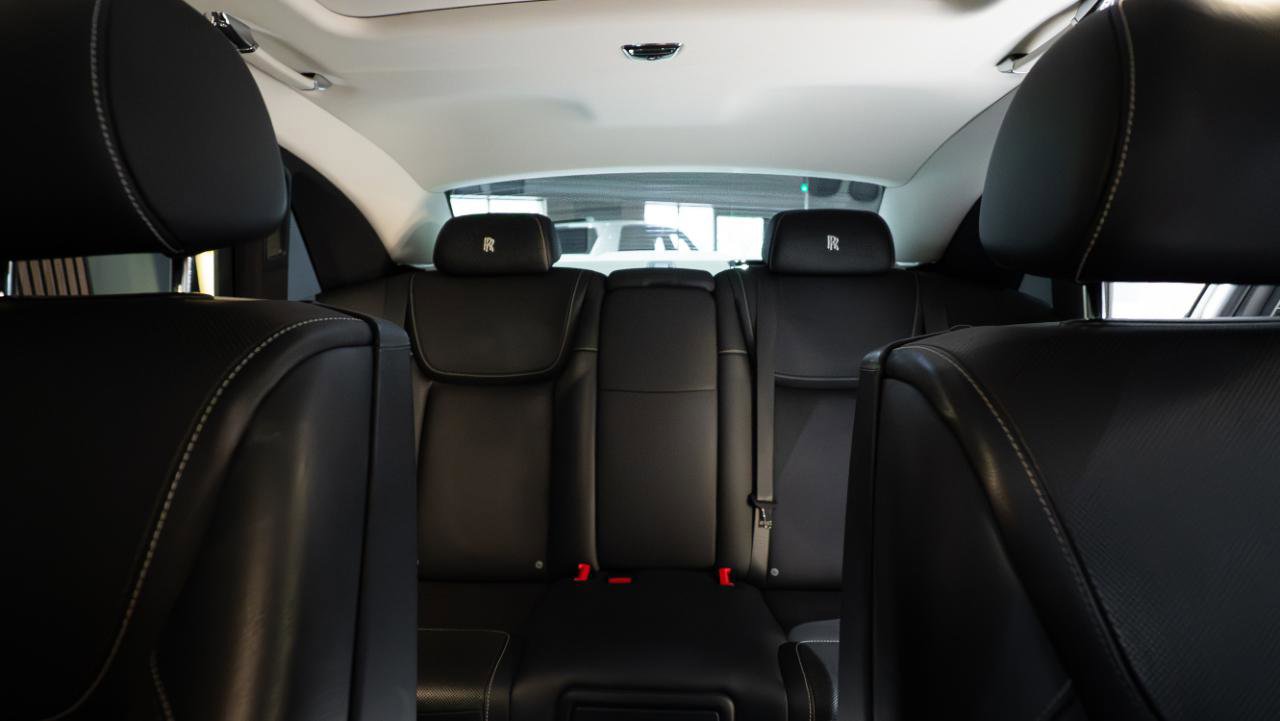 Used 2017 Rolls-Royce Ghost image 36