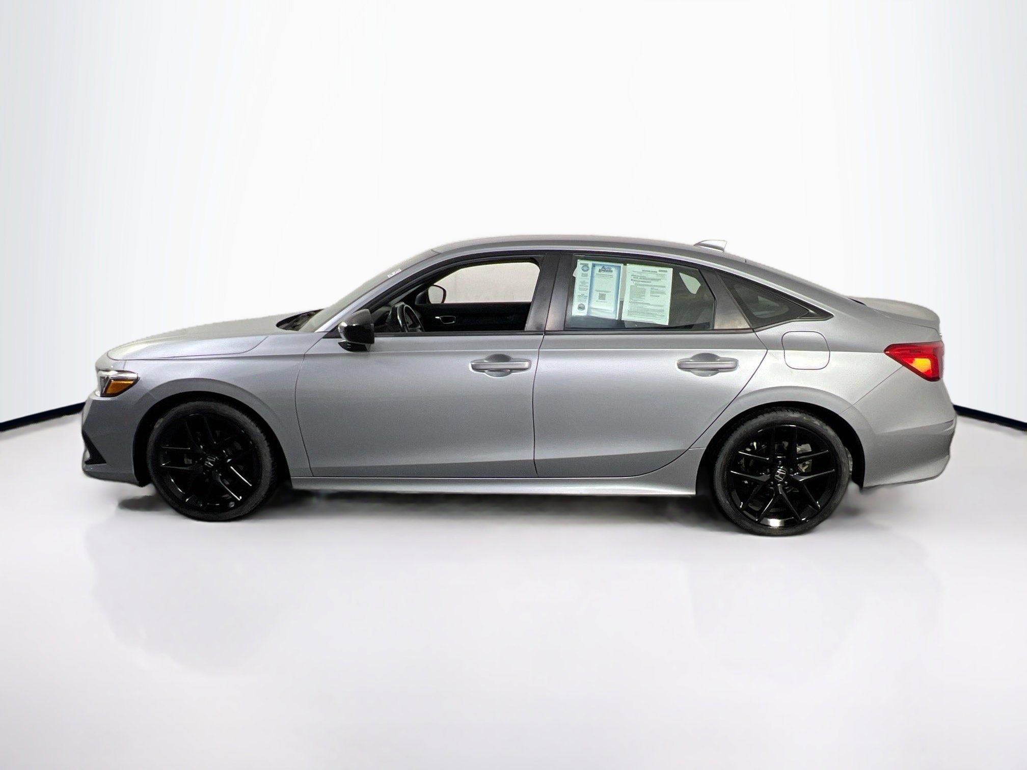 Used 2022 Honda Civic Sport image 8