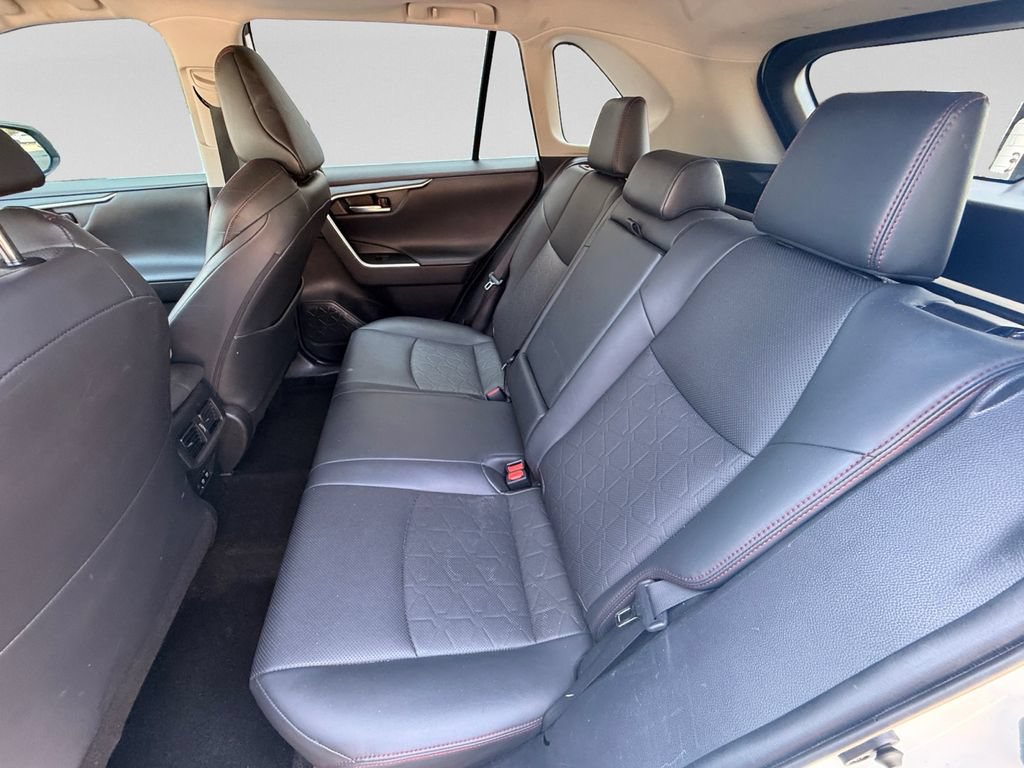 Used 2020 Toyota RAV4 TRD Off-Road w/ TRD Off-Road Weather Package AWD/4WD image 28