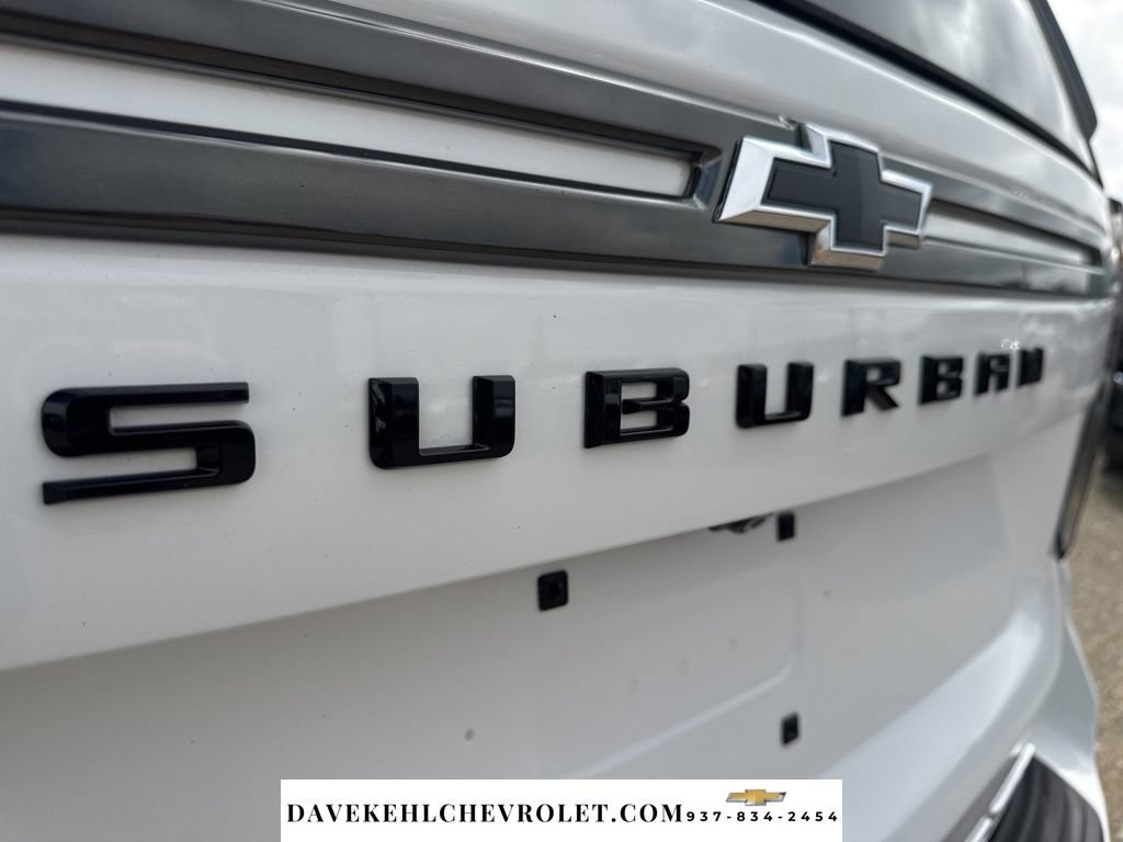 Used 2022 Chevrolet Suburban RST w/ Luxury Package AWD/4WD image 55