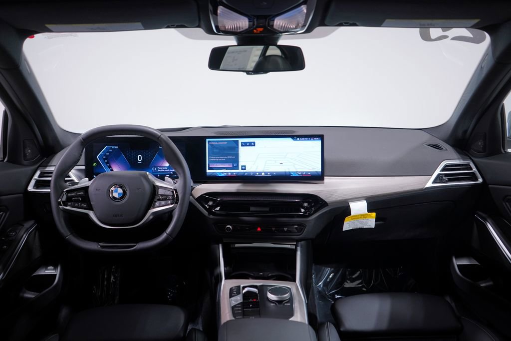 Used 2025 BMW 330i xDrive Sedan image 10
