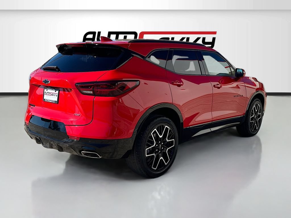Used 2024 Chevrolet Blazer RS w/ Enhanced Convenience Package FWD image 7