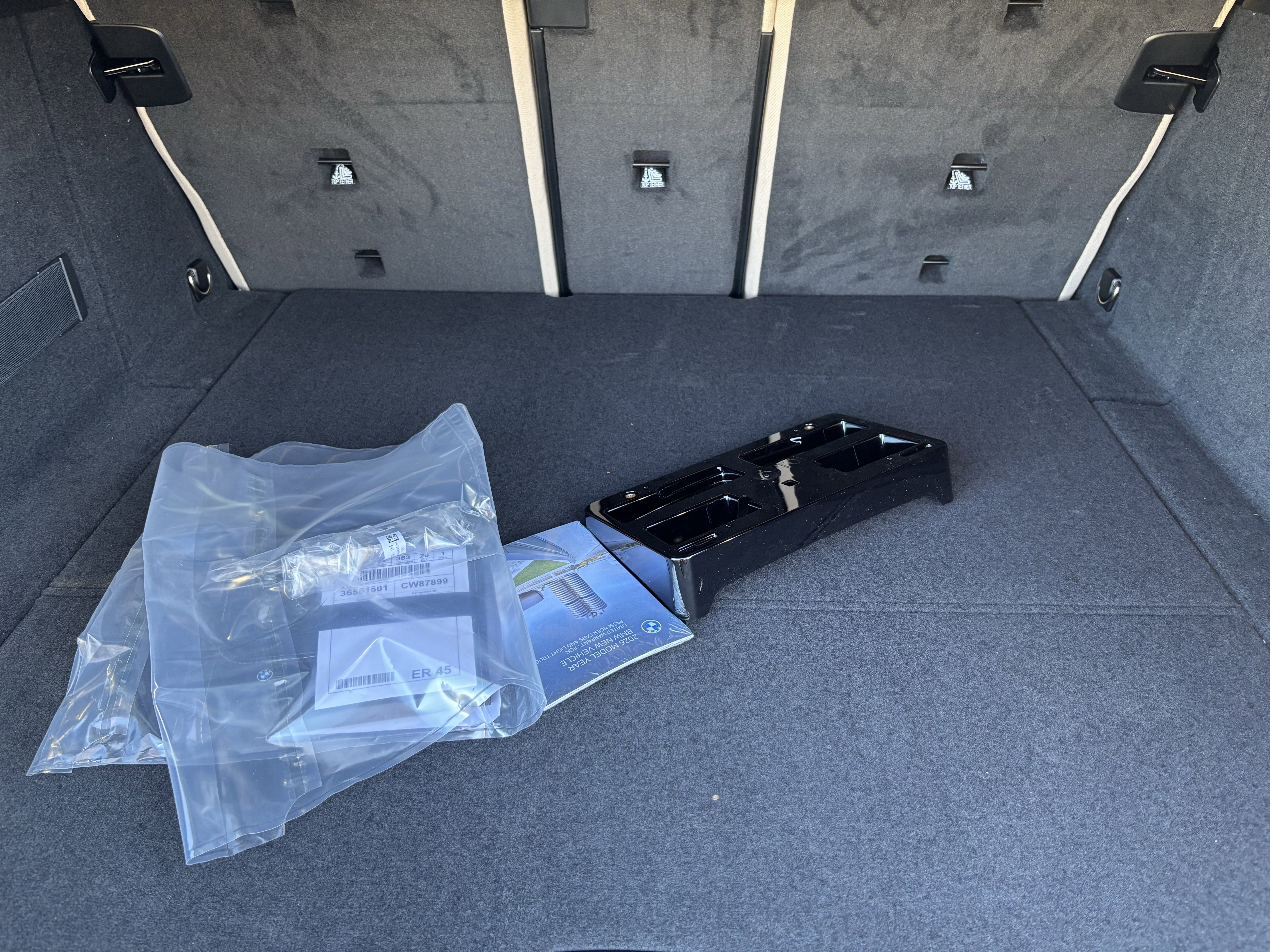 New 2026 BMW iX xDrive60 image 35