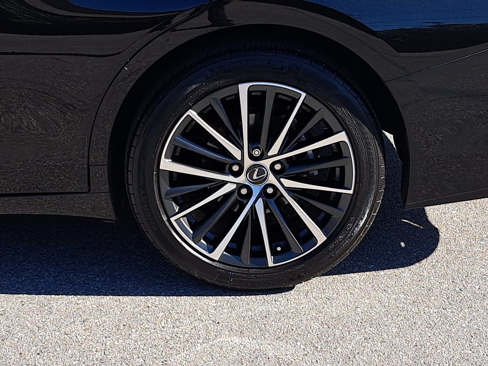 Used 2024 Lexus ES 350 w/ Premium Package FWD image 35