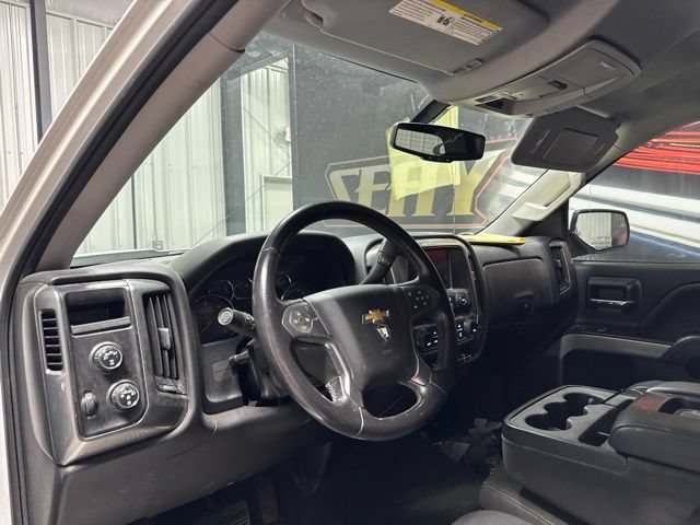 Used 2018 Chevrolet Silverado 1500 LT w/ All Star Edition AWD/4WD image 4