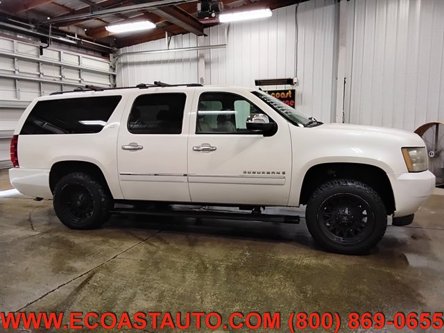 Used 2009 Chevrolet Suburban LTZ AWD/4WD image 2