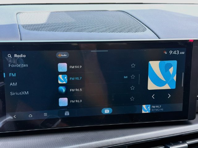 New 2027 Hyundai Santa Fe SE FWD image 14
