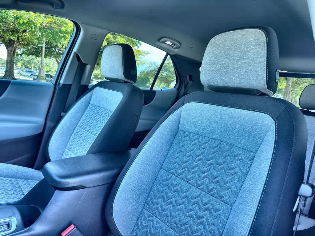 Used 2024 Chevrolet Equinox LS w/ Sport Edition FWD image 14