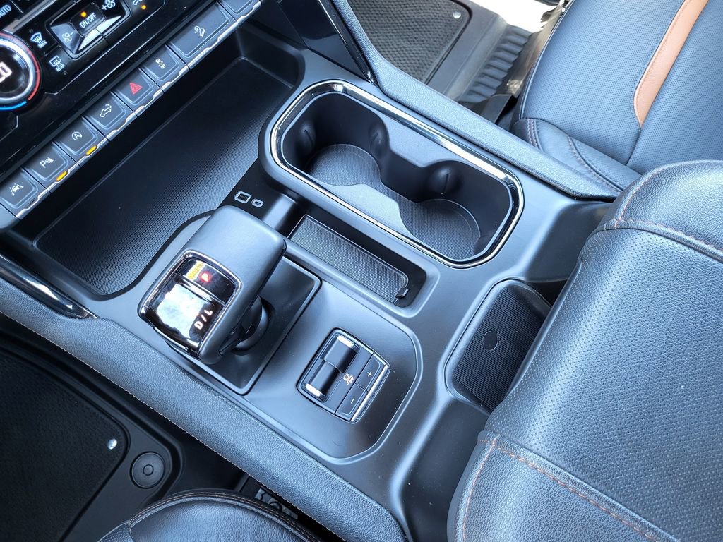 Used 2025 GMC Sierra 1500 AT4 AWD/4WD image 16