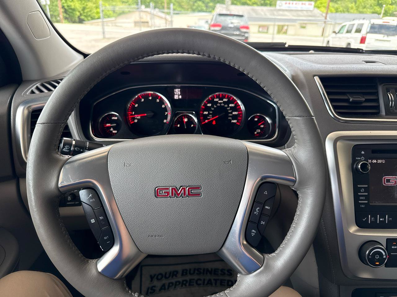 Used 2014 GMC Acadia SLE FWD image 7