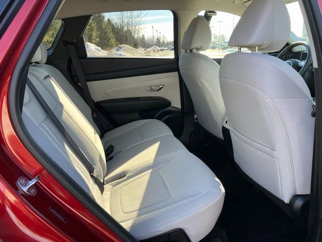 Used 2025 Hyundai Tucson SEL image 18