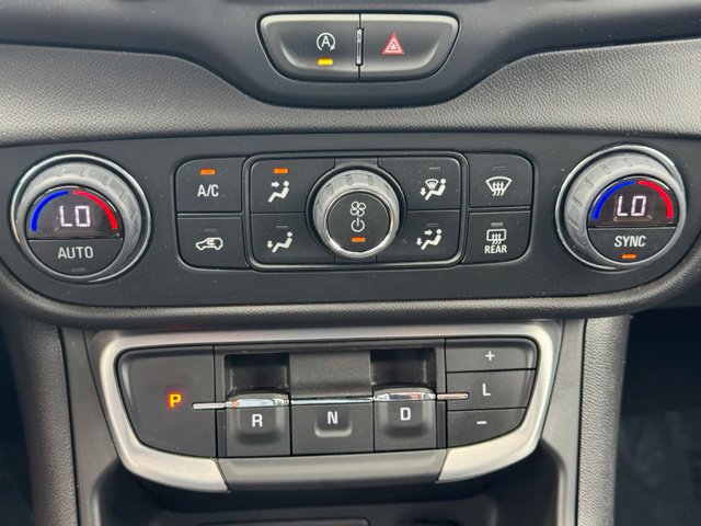 Certified 2024 GMC Terrain SLT AWD/4WD image 36