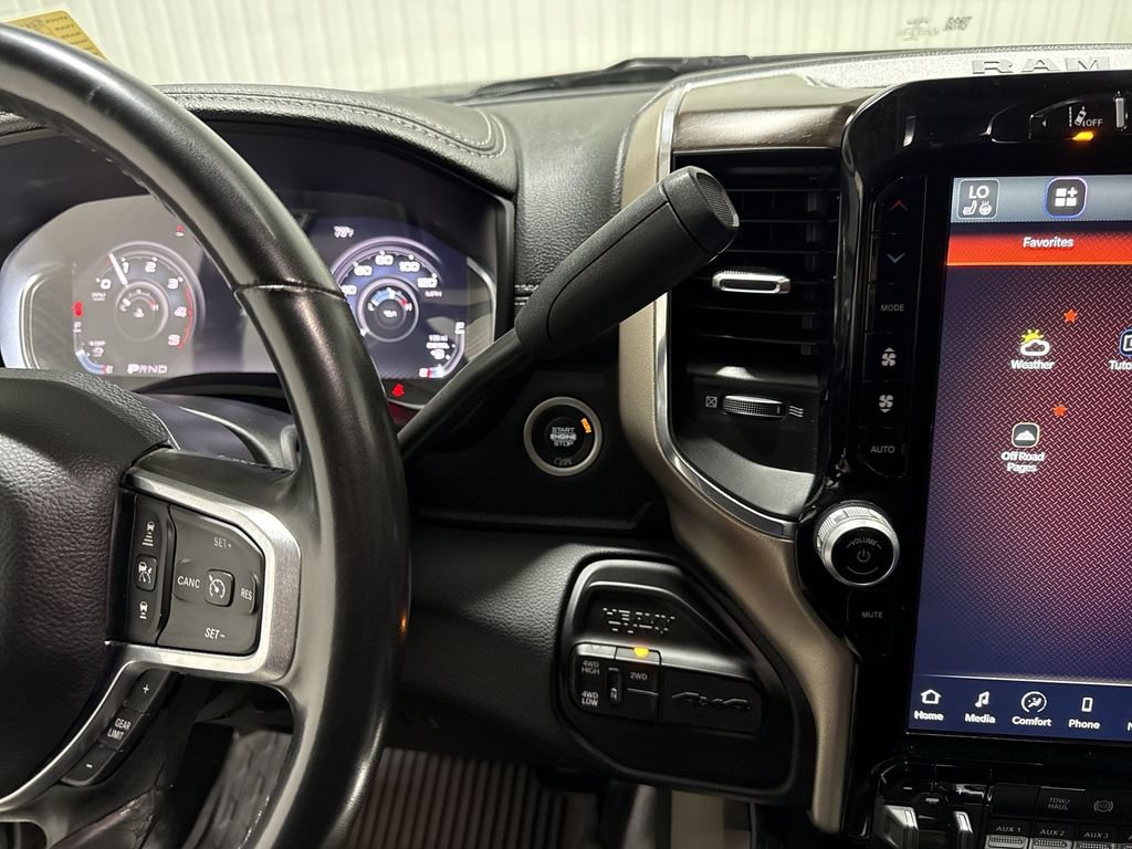Used 2023 RAM 4500 Laramie AWD/4WD image 16