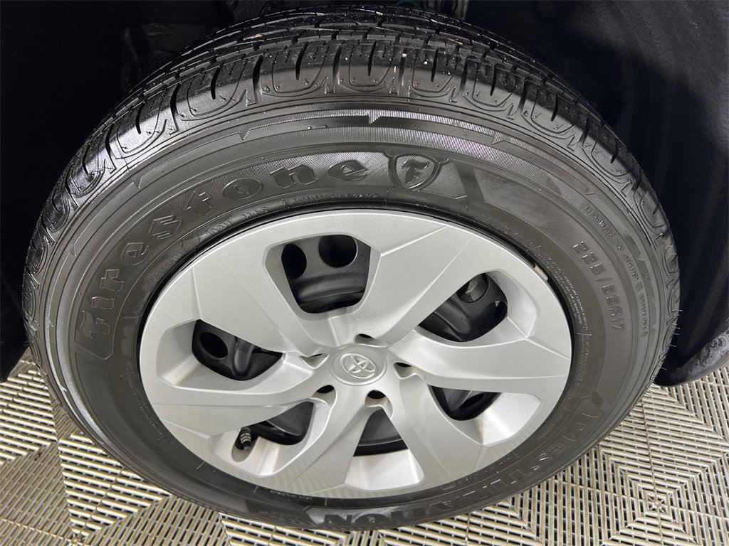 Used 2023 Toyota RAV4 LE image 12