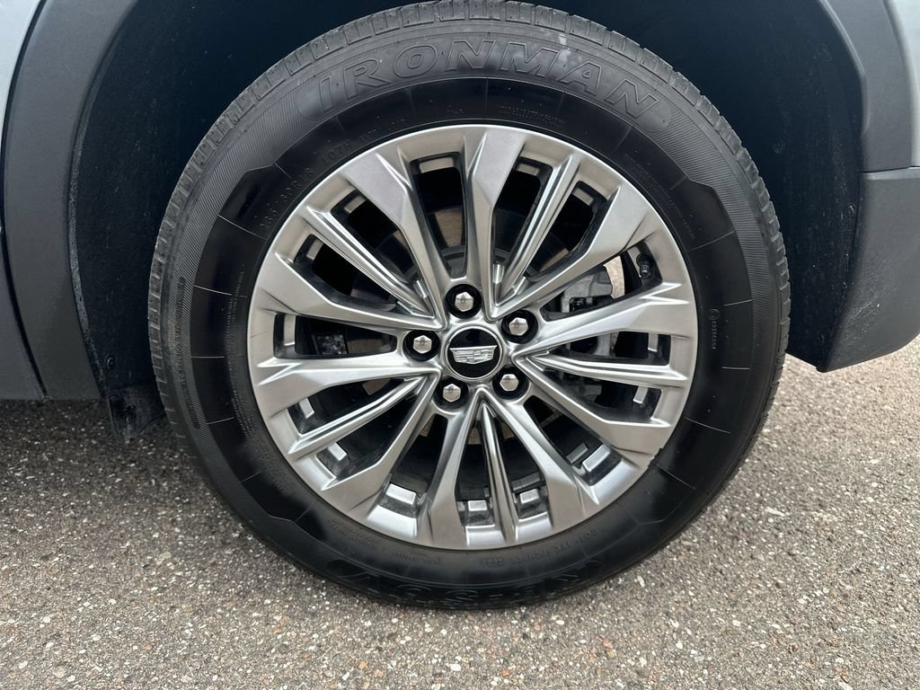 Used 2024 Cadillac XT4 Premium Luxury FWD image 33