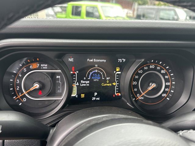 New 2025 Jeep Wrangler Rubicon w/ XTREMEE 35" Tire Package image 24