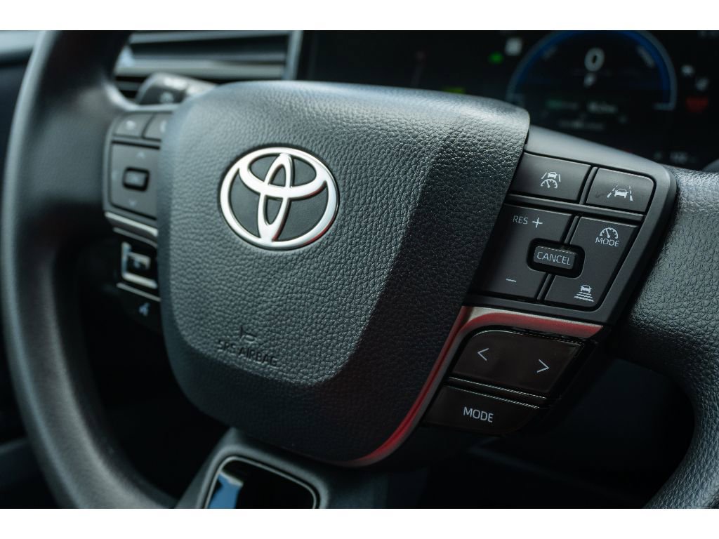 New 2026 Toyota Camry LE FWD image 29