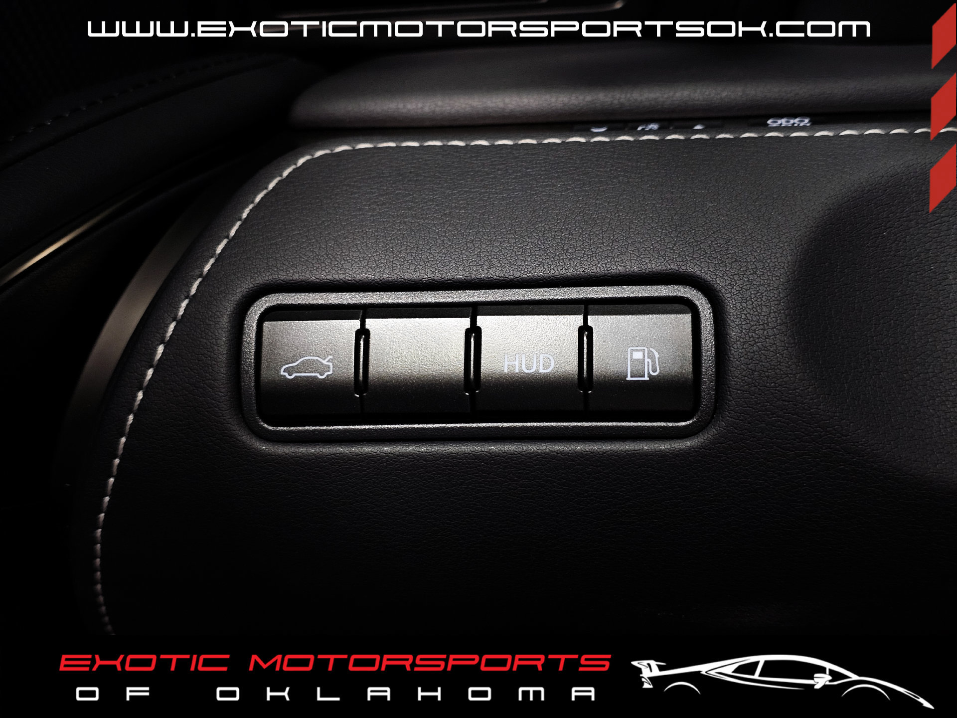Used 2024 Lexus LC 500 Convertible w/ Touring Package RWD image 35