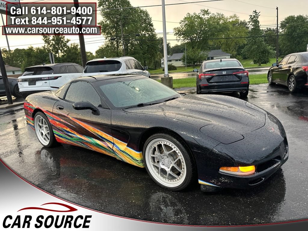Used 1997 Chevrolet Corvette Coupe w/ Memory Pkg RWD image 11