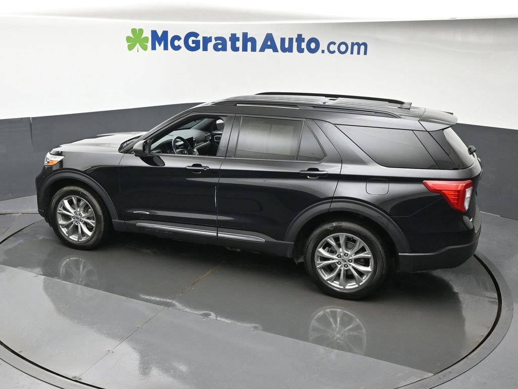 Used 2020 Ford Explorer XLT w/ Equipment Group 202A image 21