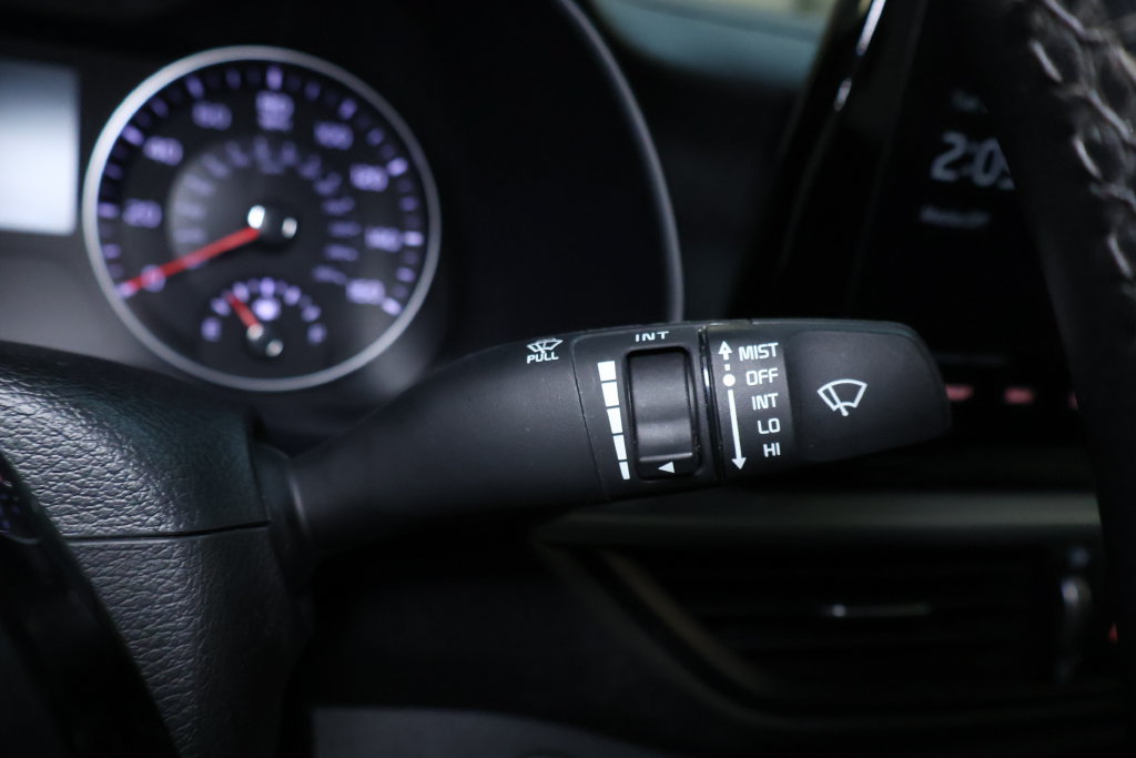 Used 2024 Kia Forte GT-Line w/ GT-Line Premium Package FWD image 24