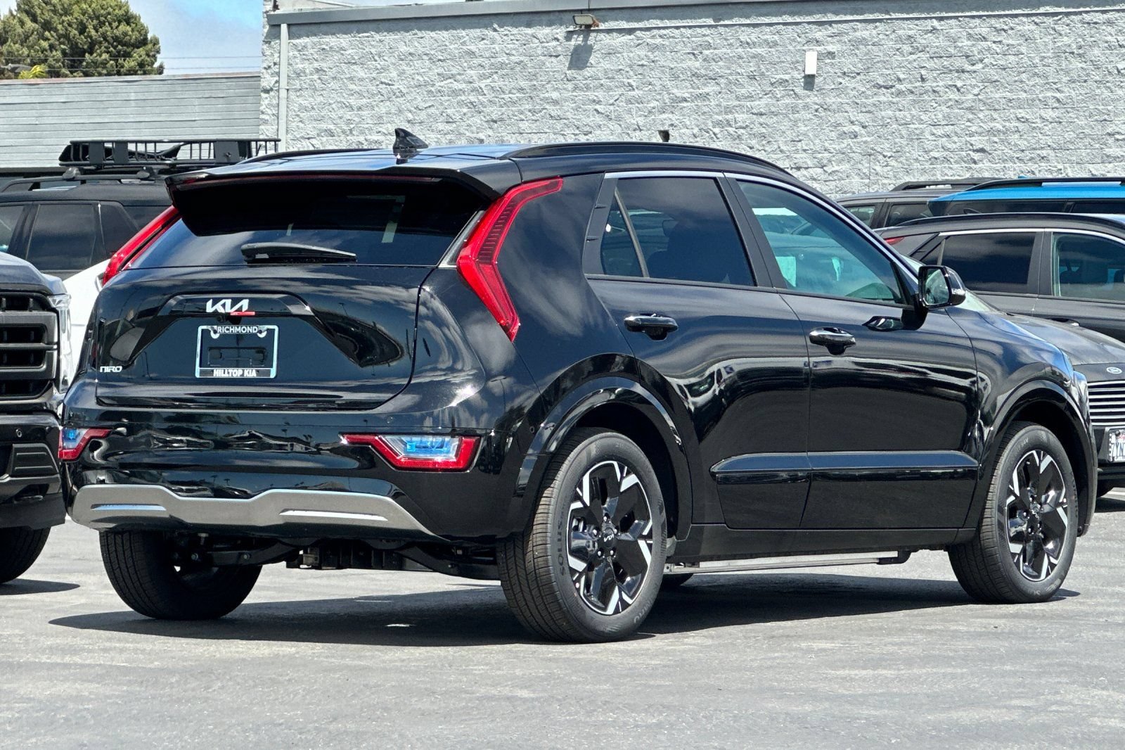 New 2026 Kia Niro Wave FWD image 4