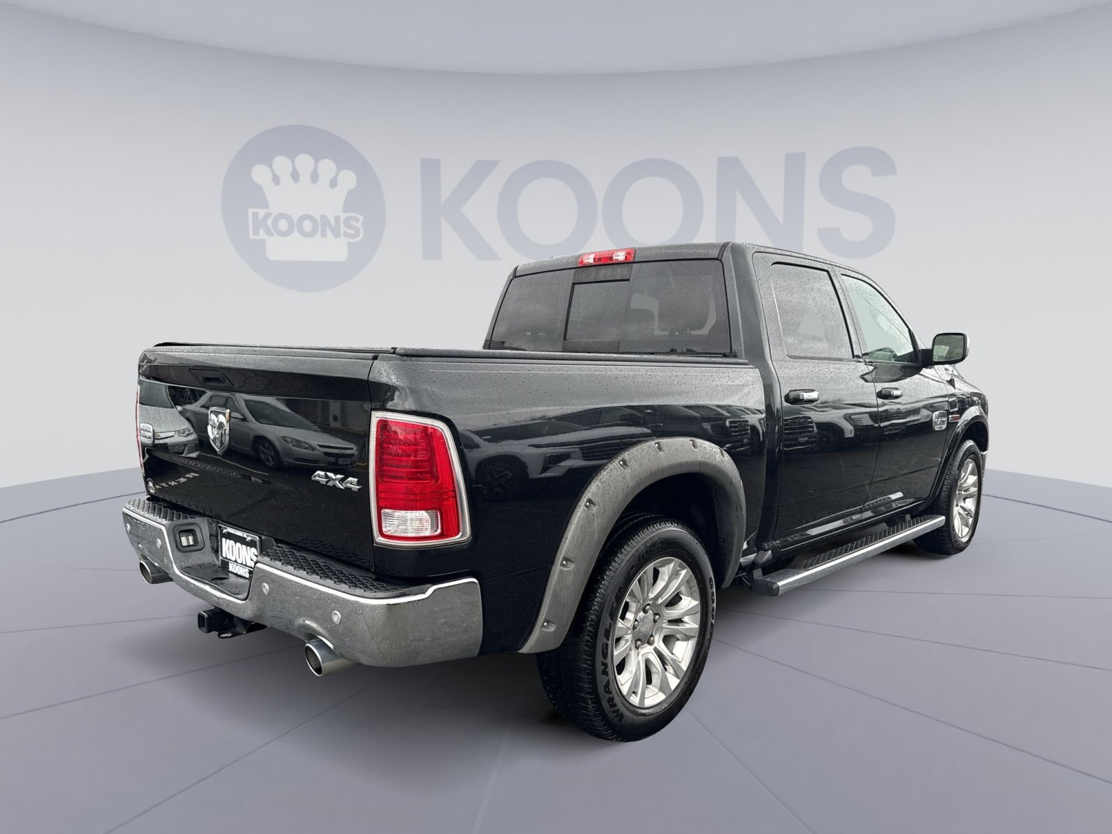 Used 2016 RAM 1500 Laramie Longhorn w/ Convenience Group image 7