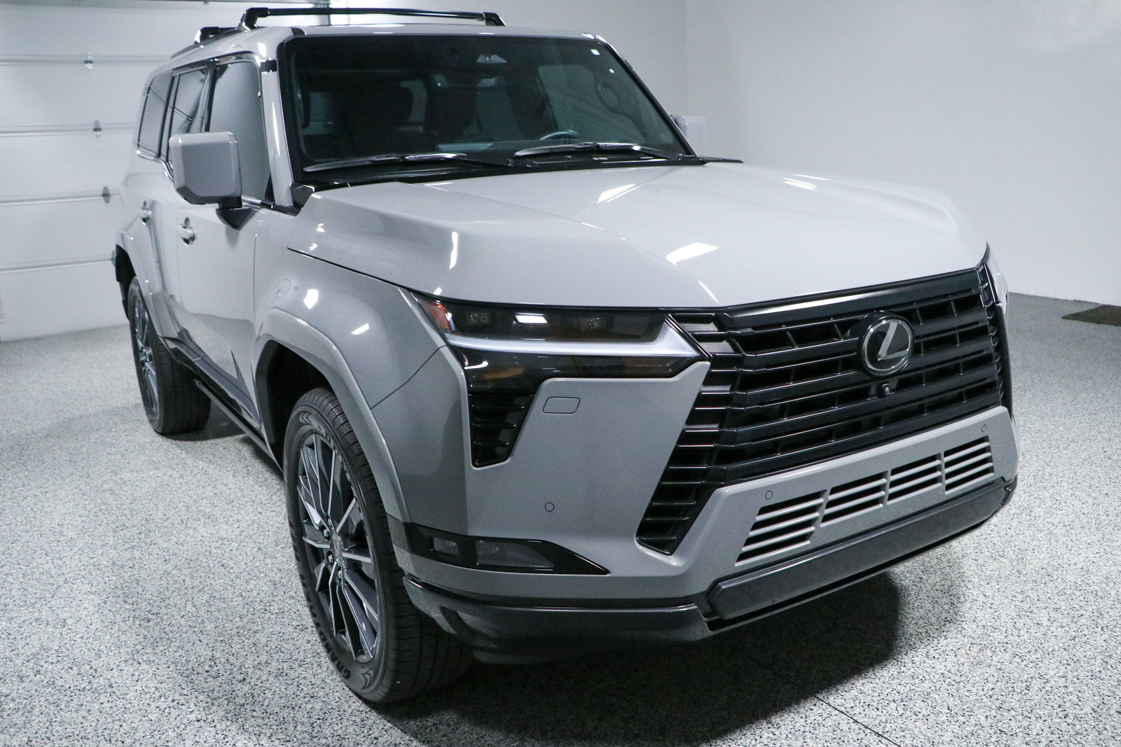 Used 2025 Lexus GX 550 w/ Accessory Package (Z1) AWD/4WD image 5