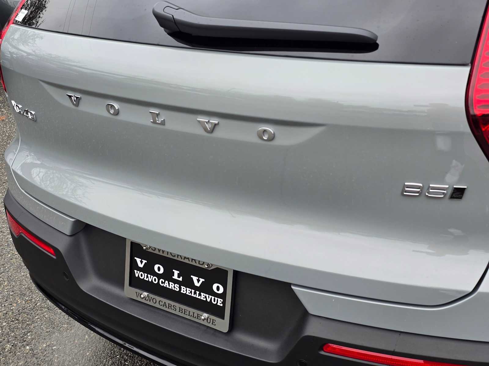 New 2026 Volvo XC40 B5 Plus w/ Protection Package Premier image 13