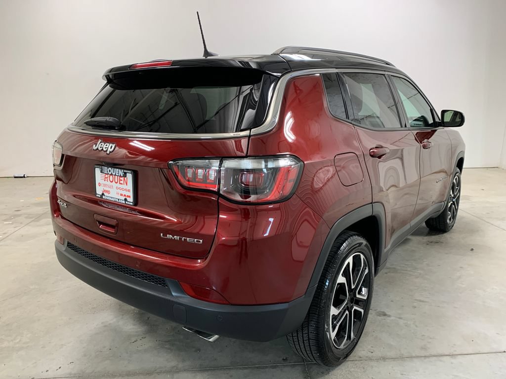 Used 2022 Jeep Compass Limited AWD/4WD image 9