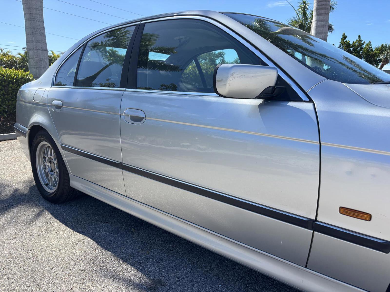 Used 1999 BMW 528i Sedan RWD image 10