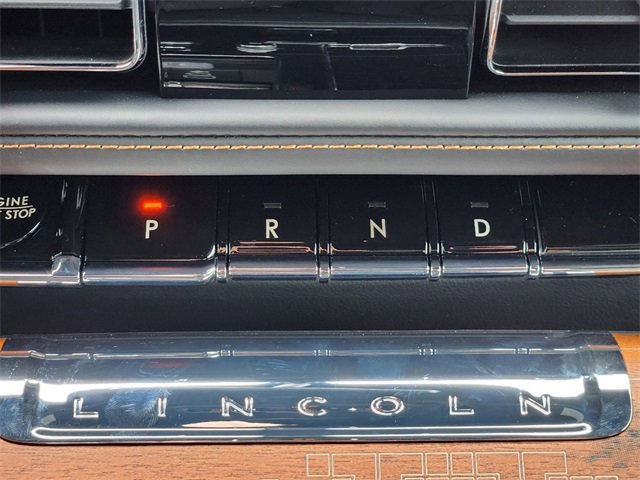 New 2025 Lincoln Aviator Black Label image 17