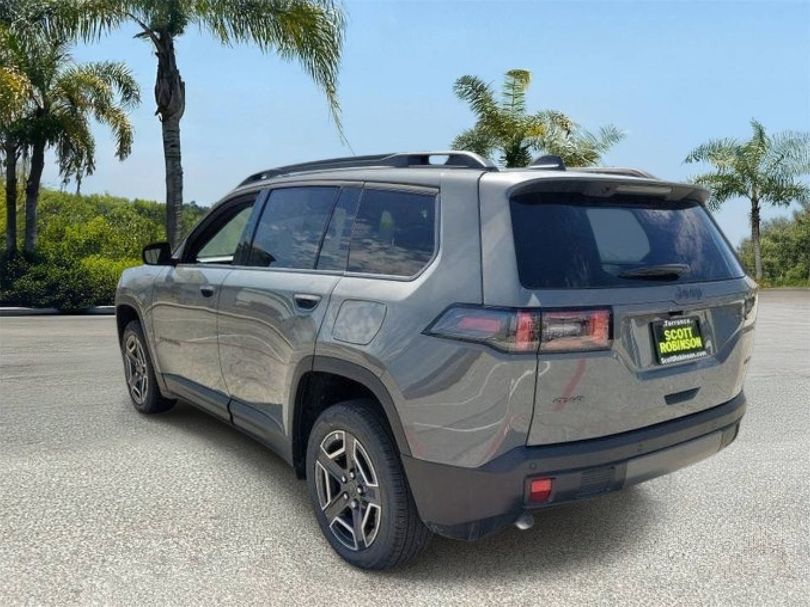 New 2026 Jeep Cherokee Laredo AWD/4WD image 3