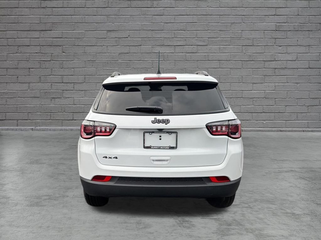 New 2026 Jeep Compass Latitude AWD/4WD image 7