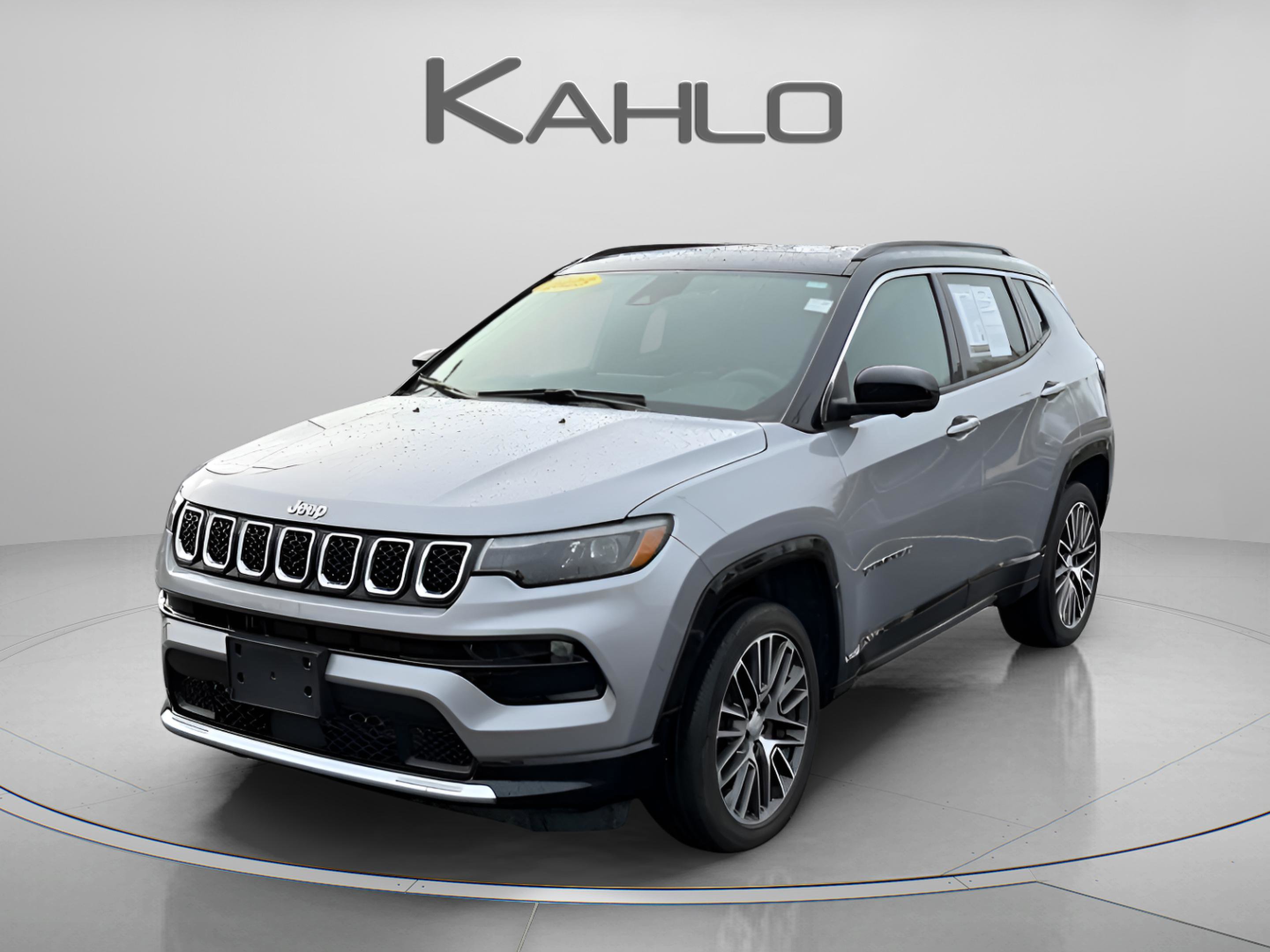 Used 2023 Jeep Compass Limited w/ Elite Group image 1